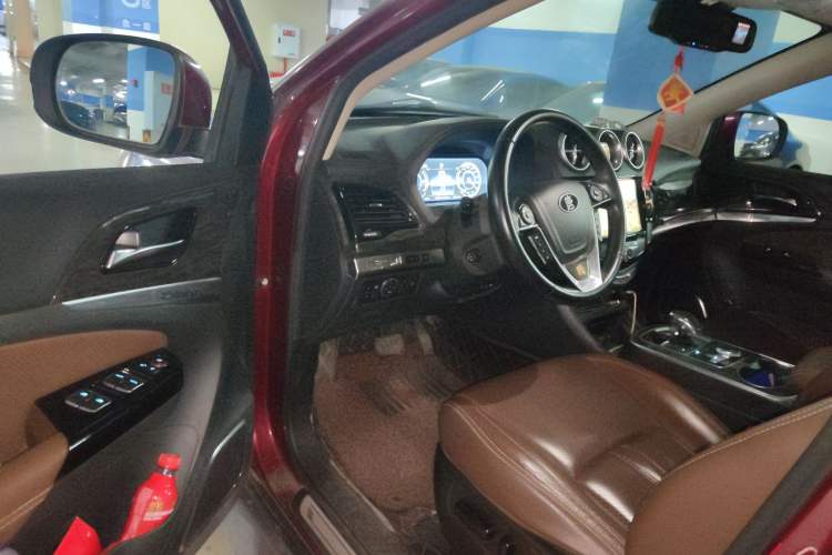 Used BYD Tang New Energy 2015 2.0T Four-Wheel-Drive Flagship Model Driver Seat