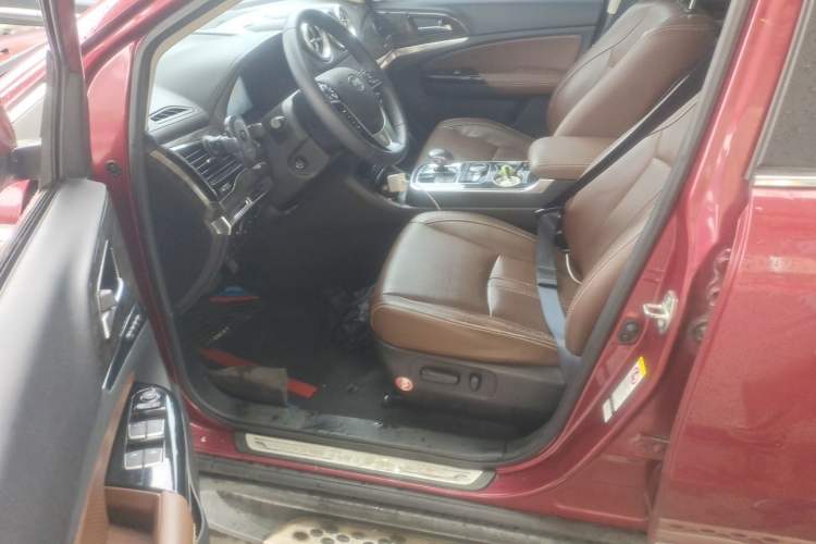 Used BYD Tang New Energy 2015 2.0T Four-Wheel-Drive Flagship Model Driver Seat