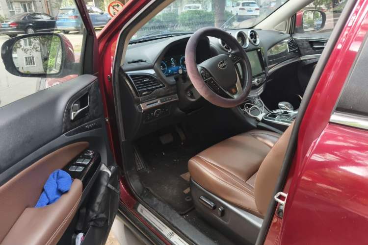 Used BYD Tang New Energy 2015 2.0T Four-Wheel-Drive Flagship Model Driver Seat