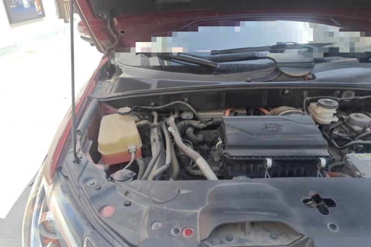 Used BYD Tang New Energy 2015 2.0T Four-Wheel-Drive Flagship Model Engine Bay Right
