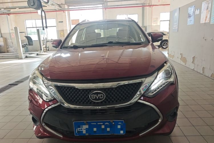 Used BYD Tang New Energy 2015 2.0T Four-Wheel-Drive Flagship Model Front