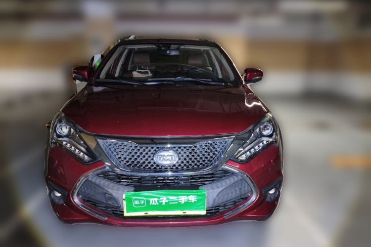 Used BYD Tang New Energy 2015 2.0T Four-Wheel-Drive Flagship Model Front