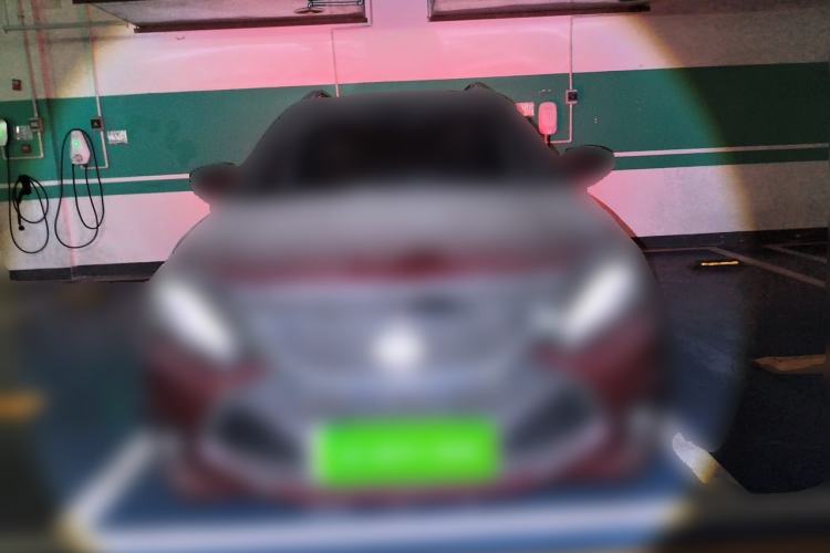 Used BYD Tang New Energy 2015 2.0T Four-Wheel-Drive Flagship Model Front