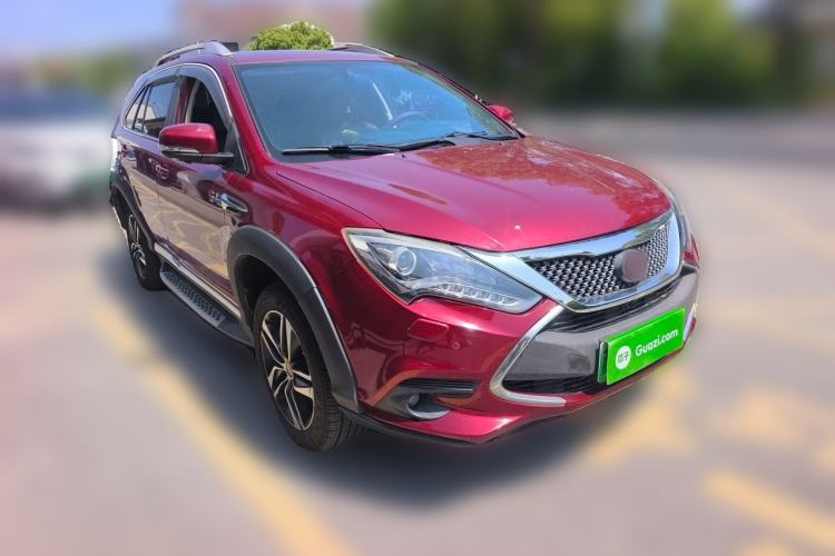 Used BYD Tang New Energy 2015 2.0T Four-Wheel-Drive Flagship Model Front Right 45 Deg