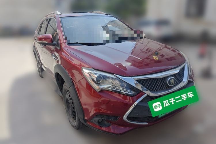 Used BYD Tang New Energy 2015 2.0T Four-Wheel-Drive Flagship Model Front Right 45 Deg