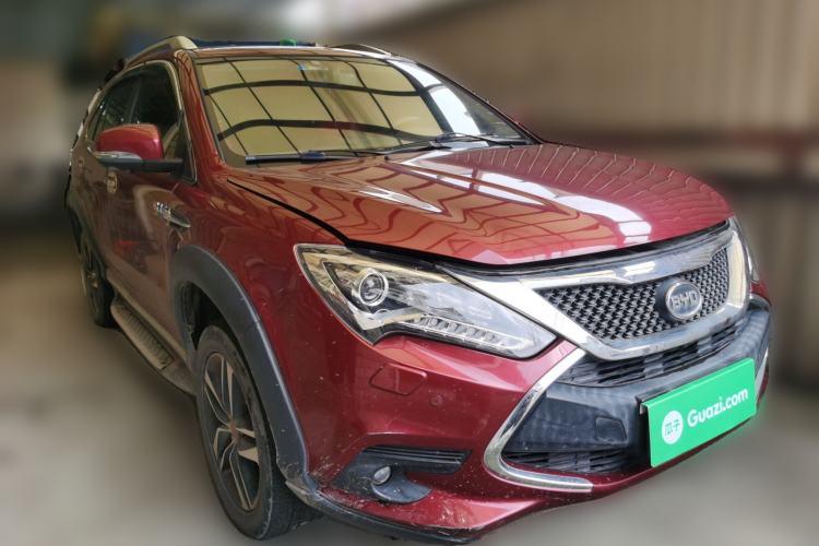 Used BYD Tang New Energy 2015 2.0T Four-Wheel-Drive Flagship Model Front Right 45 Deg