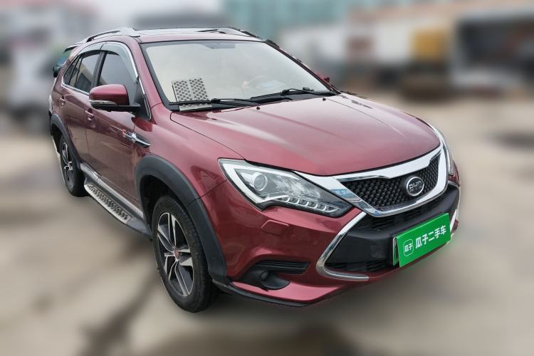 Used BYD Tang New Energy 2015 2.0T Four-Wheel-Drive Flagship Model Front Right 45 Deg