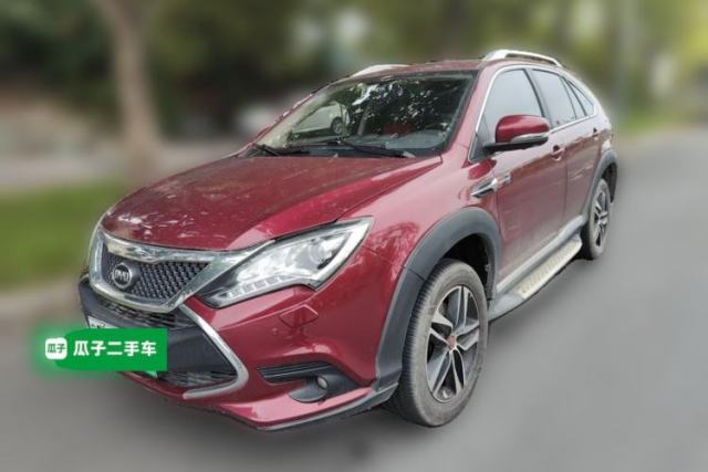 Used BYD Tang New Energy 2015 2.0T Four-Wheel-Drive Flagship Model