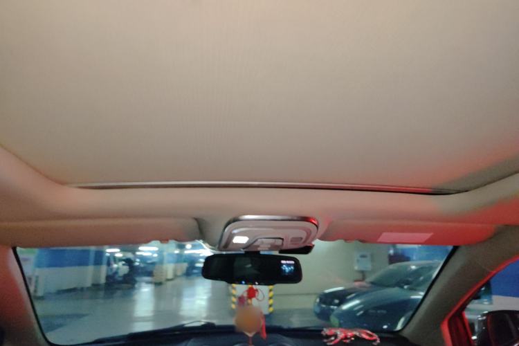 Used BYD Tang New Energy 2015 2.0T Four-Wheel-Drive Flagship Model Headliner