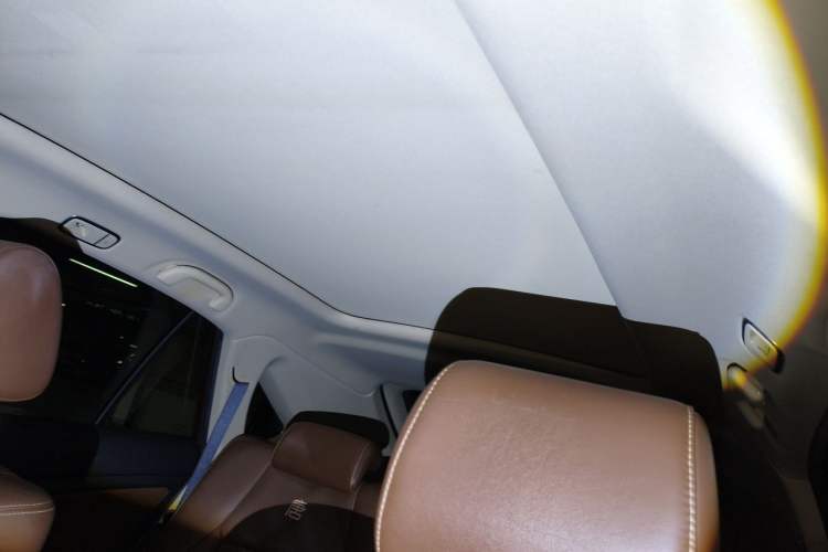Used BYD Tang New Energy 2015 2.0T Four-Wheel-Drive Flagship Model Headliner