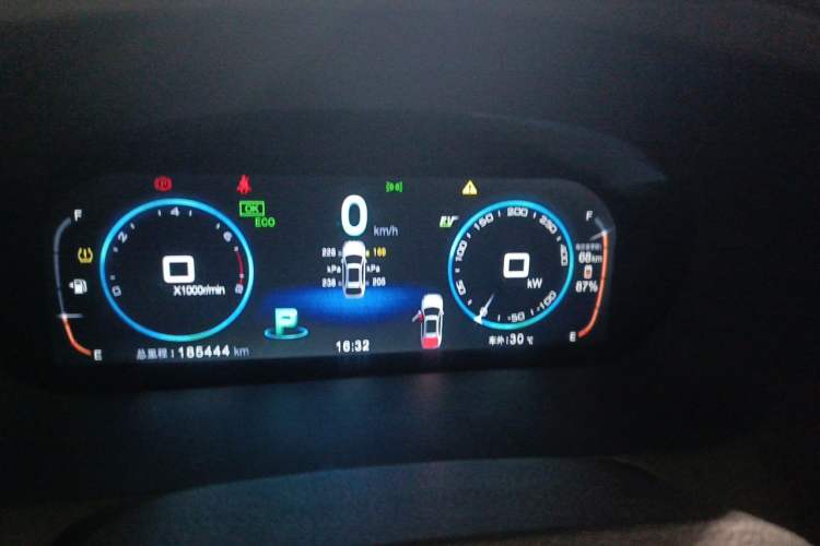 Used BYD Tang New Energy 2015 2.0T Four-Wheel-Drive Flagship Model Instrument Cluster