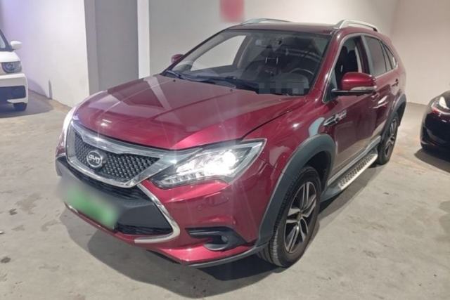 Used BYD Tang New Energy 2015 2.0T Four-Wheel-Drive Flagship Model