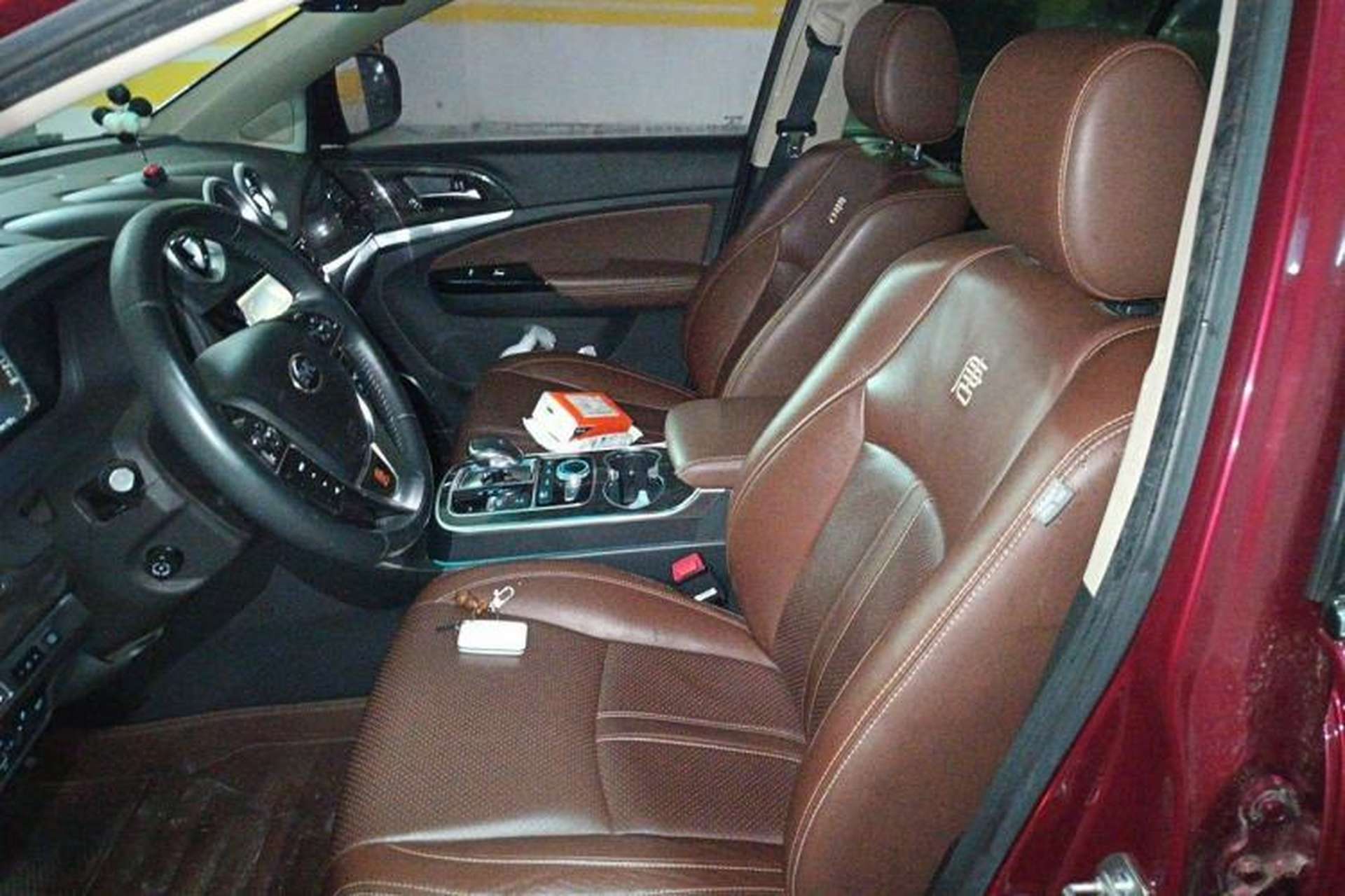 Used BYD Tang New Energy 2015 2.0T Four-Wheel-Drive Flagship Model Left Front Seat