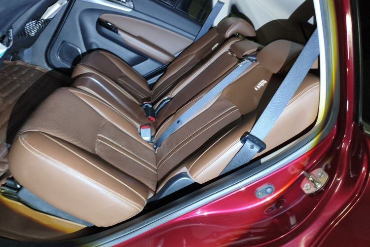 Used BYD Tang New Energy 2015 2.0T Four-Wheel-Drive Flagship Model Left Rear Seat