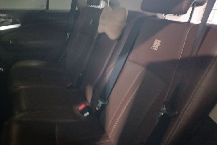Used BYD Tang New Energy 2015 2.0T Four-Wheel-Drive Flagship Model Left Rear Seat