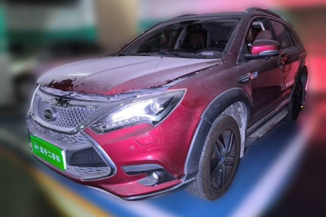 Used BYD Tang New Energy 2015 2.0T Four-Wheel-Drive Flagship Model