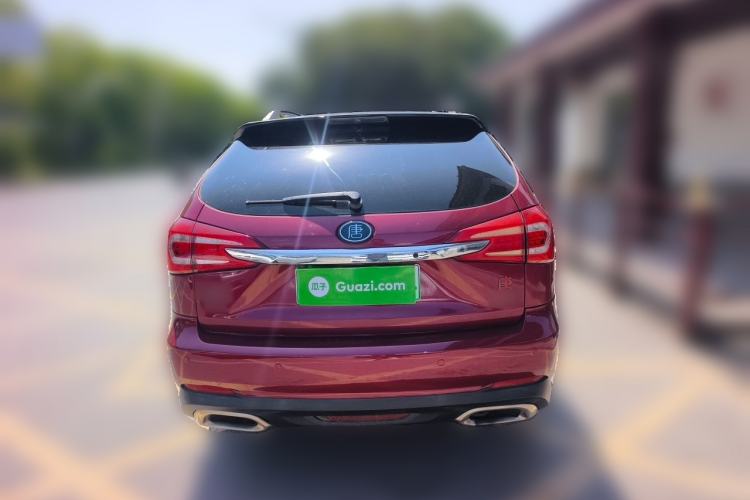 Used BYD Tang New Energy 2015 2.0T Four-Wheel-Drive Flagship Model Rear