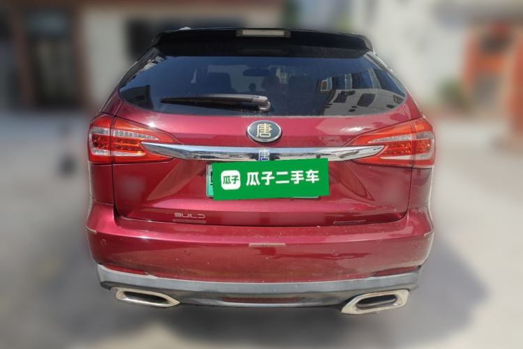 Used BYD Tang New Energy 2015 2.0T Four-Wheel-Drive Flagship Model Rear