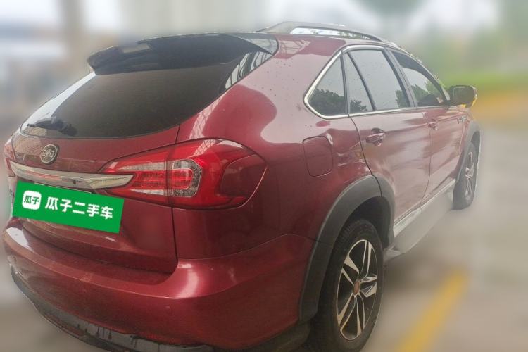 Used BYD Tang New Energy 2015 2.0T Four-Wheel-Drive Flagship Model Rear Right 45 Deg