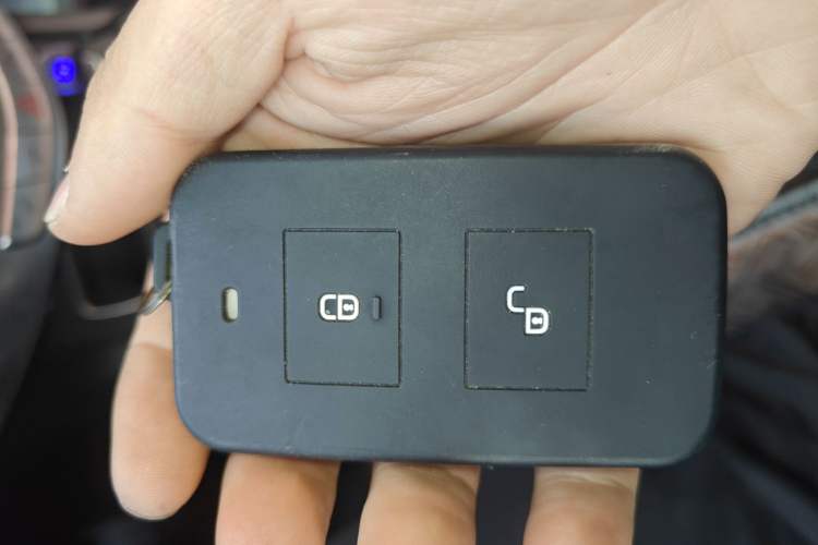 Used BYD Tang New Energy 2015 2.0T Four-Wheel-Drive Flagship Model Vehicle Key