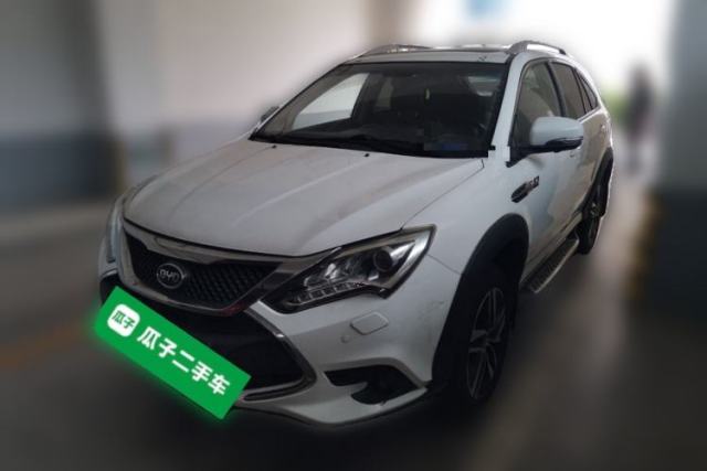 Used BYD Tang New Energy 2015 2.0T Four-Wheel-Drive Flagship Model