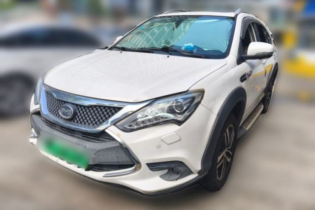 Used BYD Tang New Energy 2015 2.0T Four-Wheel-Drive Flagship Model