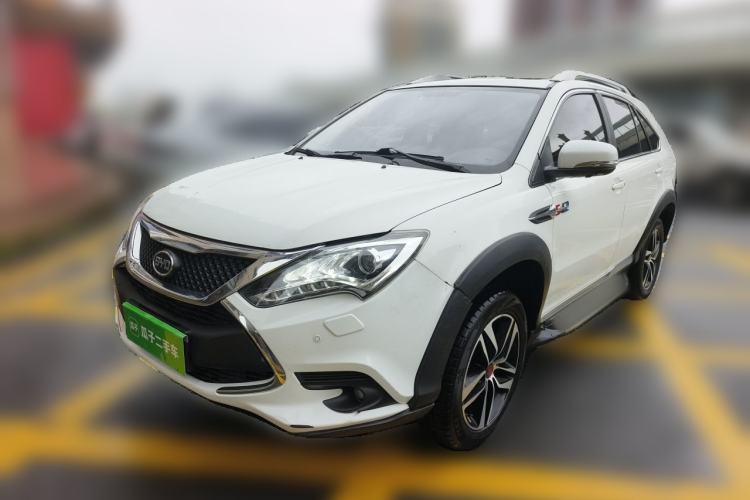 Used BYD Tang New Energy 2015 2.0T Four-Wheel-Drive Flagship Model Guazi used car, China used car export, Used car for sale, Used  cars, Cheapest cars for sale