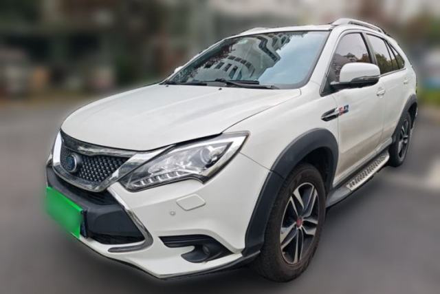 Used BYD Tang New Energy 2015 2.0T Four-Wheel-Drive Flagship Model