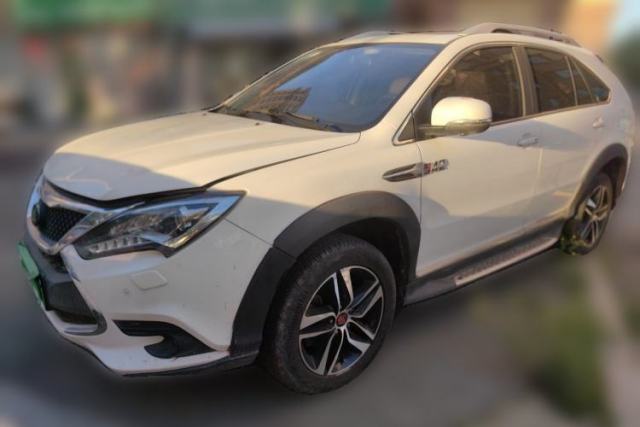Used BYD Tang New Energy 2015 2.0T Four-Wheel-Drive Flagship Model