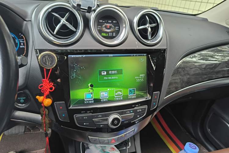 Used BYD Tang New Energy 2015 2.0T Four-Wheel-Drive Flagship Model Audio And AC Panel