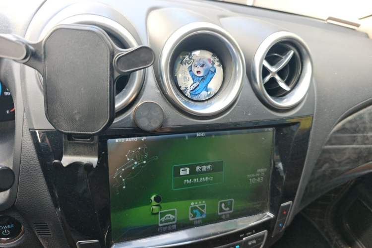 Used BYD Tang New Energy 2015 2.0T Four-Wheel-Drive Flagship Model Audio And AC Panel