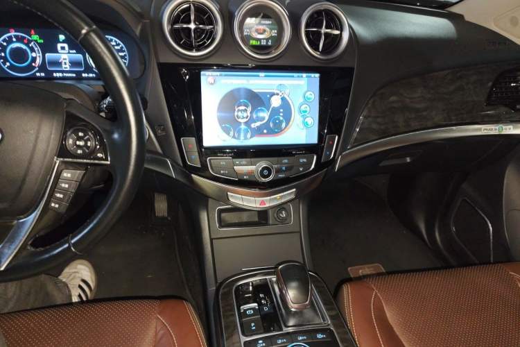 Used BYD Tang New Energy 2015 2.0T Four-Wheel-Drive Flagship Model Audio And AC Panel