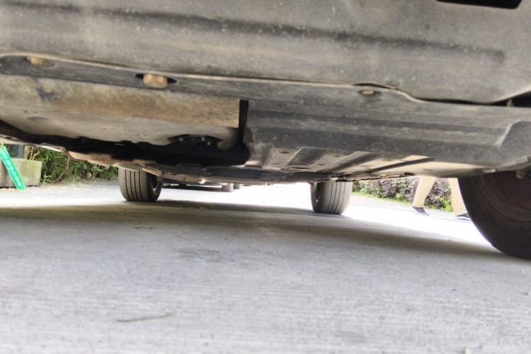 Used BYD Tang New Energy 2015 2.0T Four-Wheel-Drive Flagship Model Chassis Front