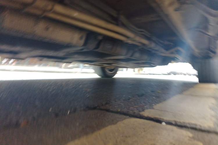 Used BYD Tang New Energy 2015 2.0T Four-Wheel-Drive Flagship Model Chassis Front Left