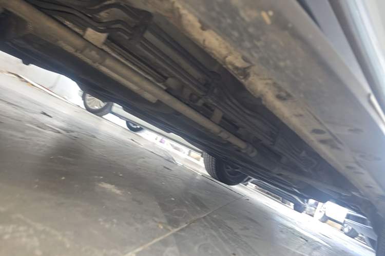 Used BYD Tang New Energy 2015 2.0T Four-Wheel-Drive Flagship Model Chassis Front Left