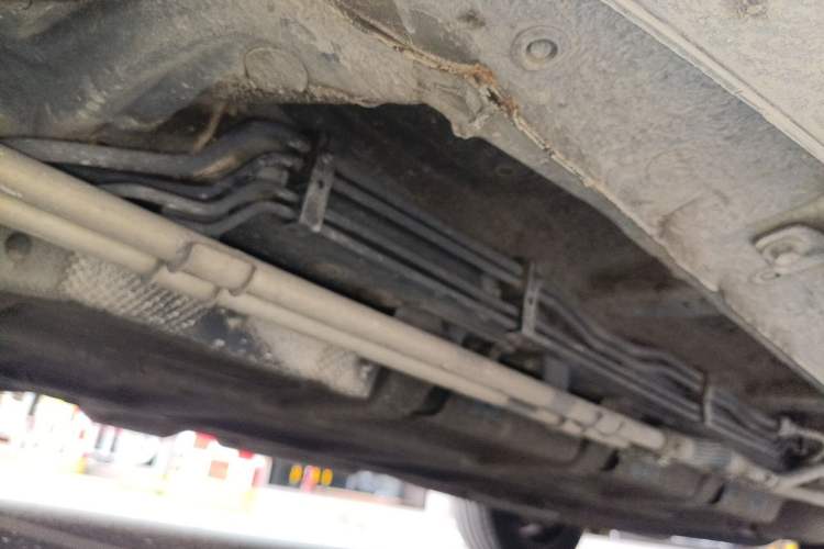 Used BYD Tang New Energy 2015 2.0T Four-Wheel-Drive Flagship Model Chassis Front Left