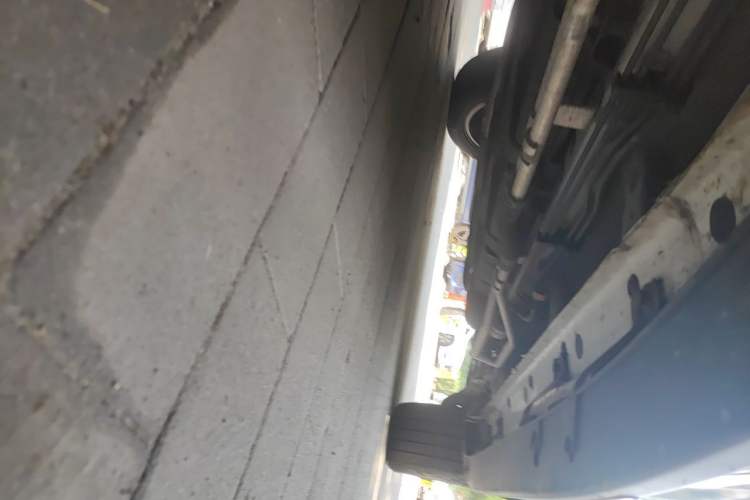 Used BYD Tang New Energy 2015 2.0T Four-Wheel-Drive Flagship Model Chassis Front Left