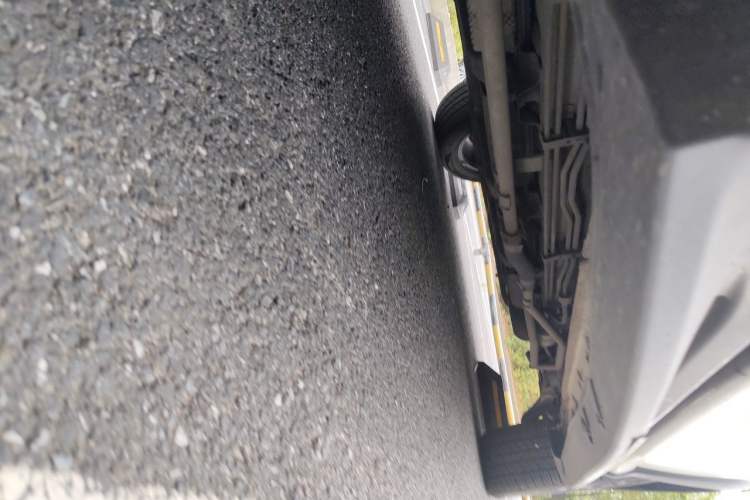 Used BYD Tang New Energy 2015 2.0T Four-Wheel-Drive Flagship Model Chassis Front Left