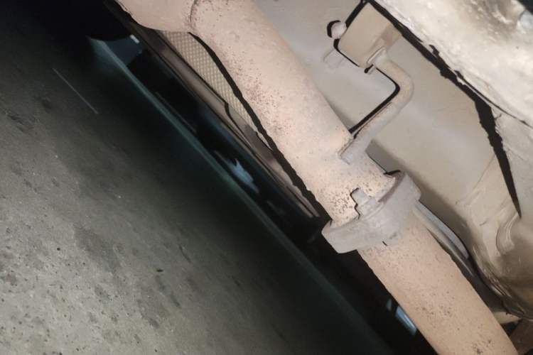 Used BYD Tang New Energy 2015 2.0T Four-Wheel-Drive Flagship Model Chassis Front Right