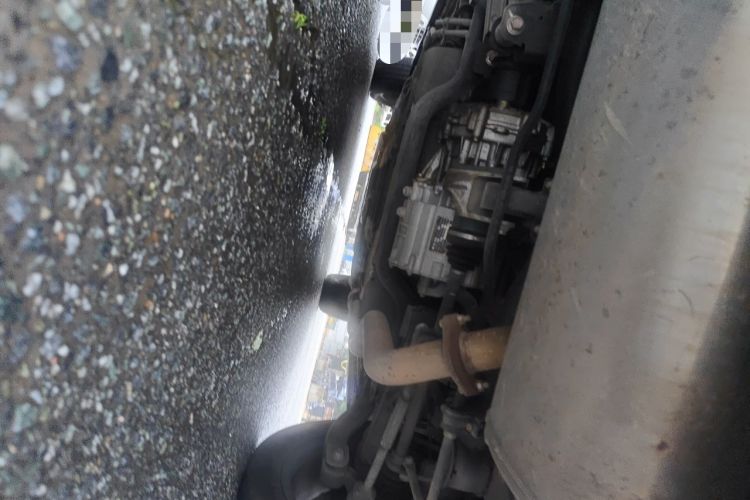 Used BYD Tang New Energy 2015 2.0T Four-Wheel-Drive Flagship Model Chassis Rear