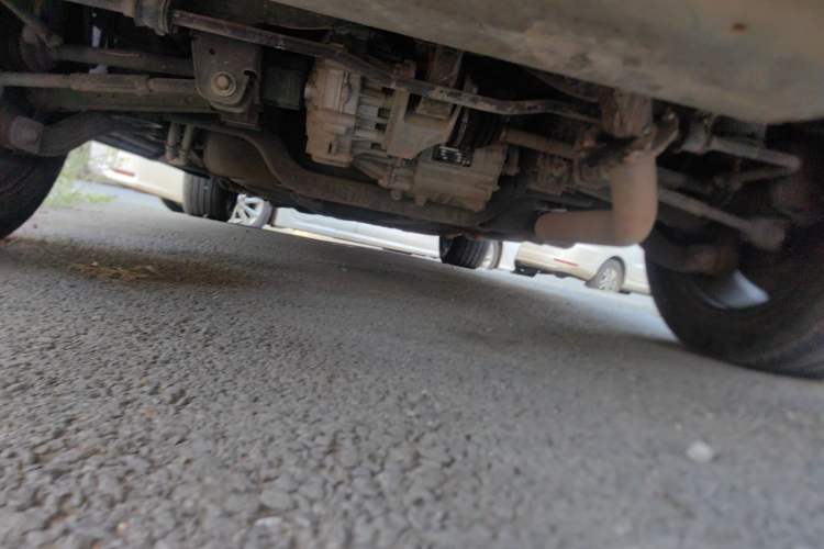 Used BYD Tang New Energy 2015 2.0T Four-Wheel-Drive Flagship Model Chassis Rear