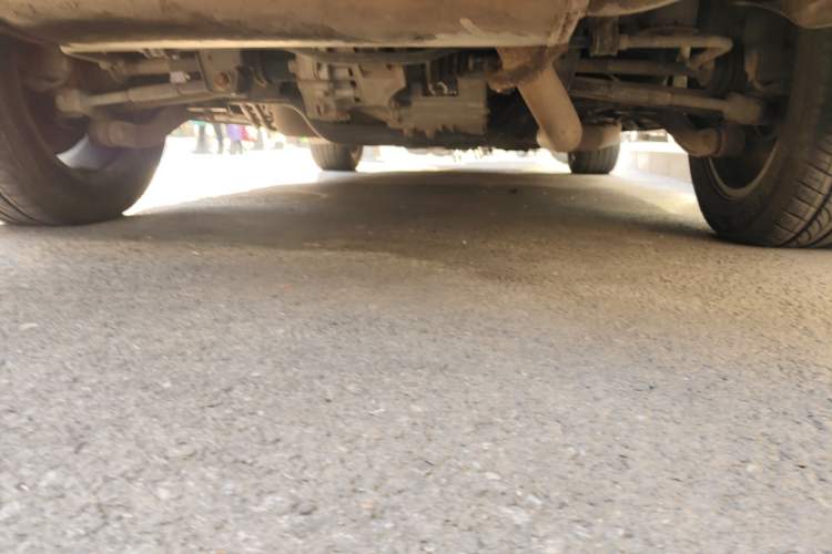 Used BYD Tang New Energy 2015 2.0T Four-Wheel-Drive Flagship Model Chassis Rear
