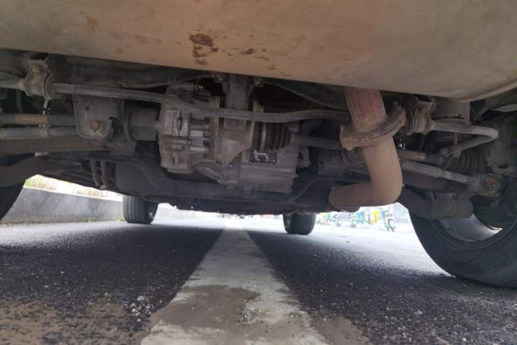 Used BYD Tang New Energy 2015 2.0T Four-Wheel-Drive Flagship Model Chassis Rear
