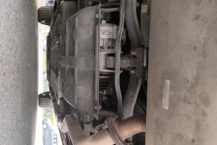 Used BYD Tang New Energy 2015 2.0T Four-Wheel-Drive Flagship Model Chassis Rear