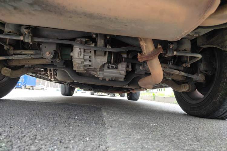 Used BYD Tang New Energy 2015 2.0T Four-Wheel-Drive Flagship Model Chassis Rear