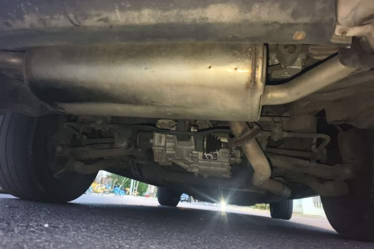 Used BYD Tang New Energy 2015 2.0T Four-Wheel-Drive Flagship Model Chassis Rear