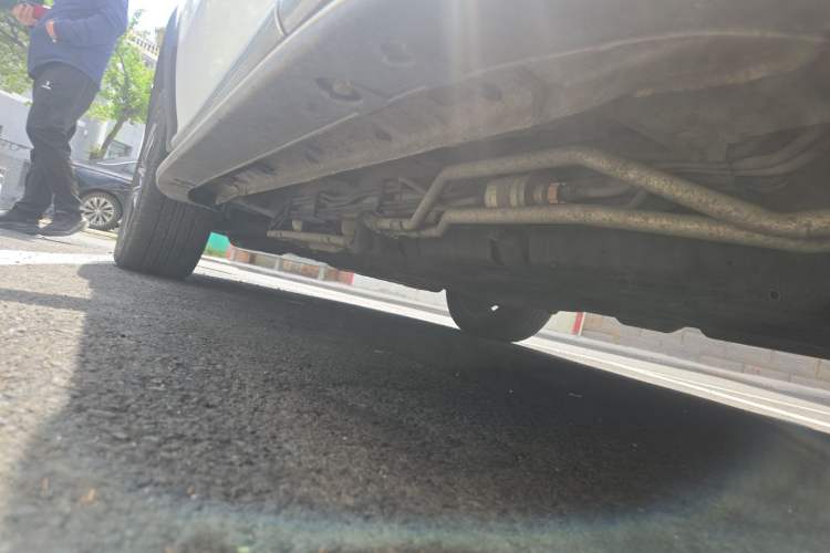 Used BYD Tang New Energy 2015 2.0T Four-Wheel-Drive Flagship Model Chassis Rear Left