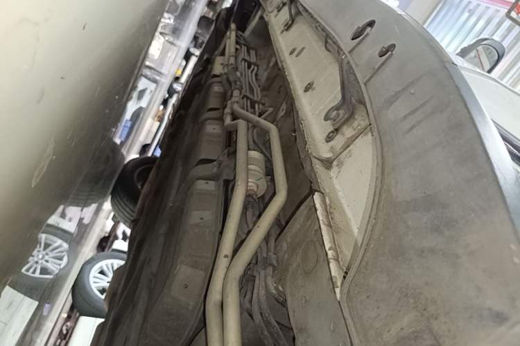 Used BYD Tang New Energy 2015 2.0T Four-Wheel-Drive Flagship Model Chassis Rear Left