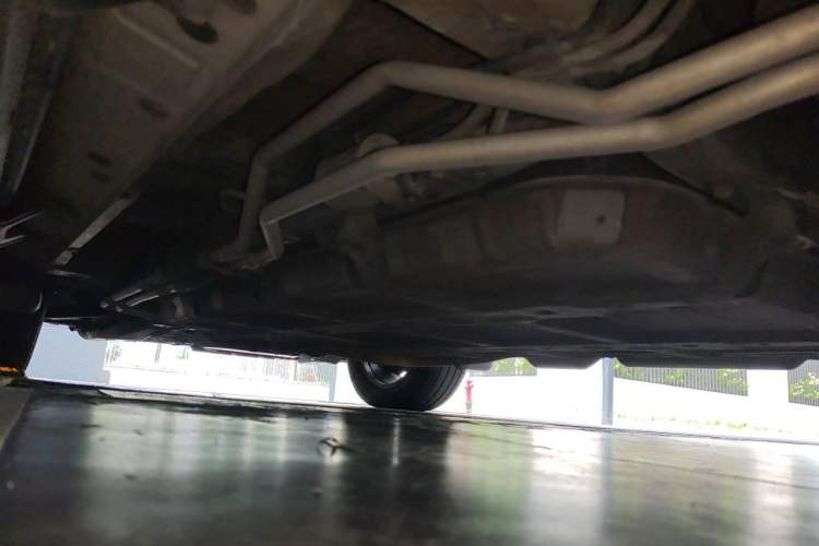 Used BYD Tang New Energy 2015 2.0T Four-Wheel-Drive Flagship Model Chassis Rear Left