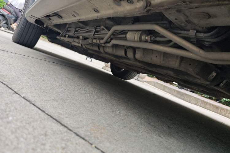 Used BYD Tang New Energy 2015 2.0T Four-Wheel-Drive Flagship Model Chassis Rear Left